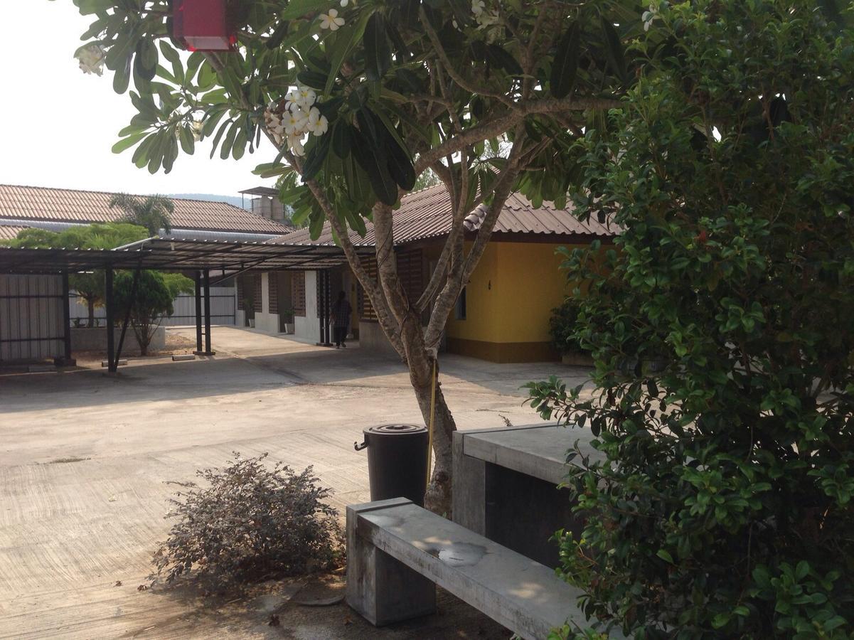 Rada Phan Ban Pa Ruak Luaran gambar